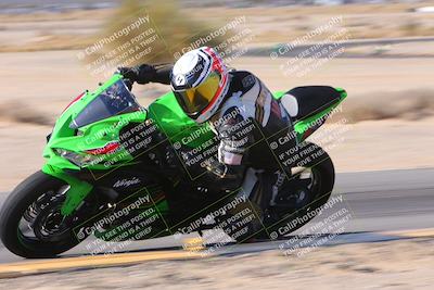 media/Dec-10-2023-SoCal Trackdays (Sun) [[0ce70f5433]]/Turn 9 Inside Set 1 (1115am)/